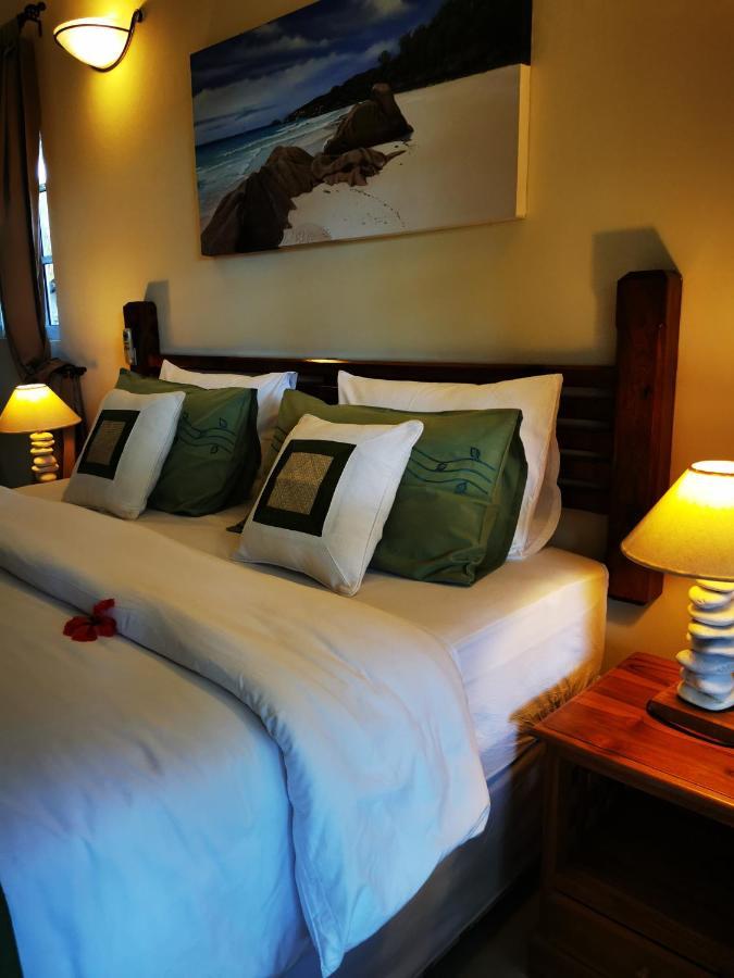 Maison Charme De L'Ile La Digue Luaran gambar