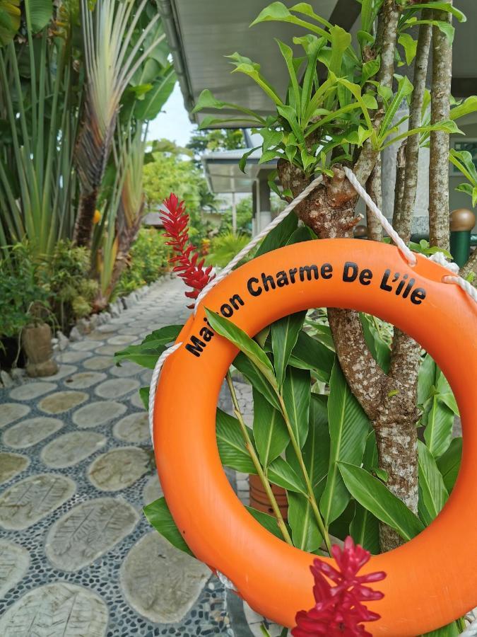 Maison Charme De L'Ile La Digue Luaran gambar