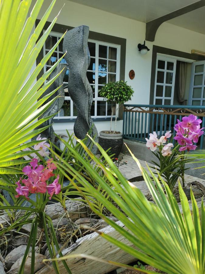 Maison Charme De L'Ile La Digue Luaran gambar