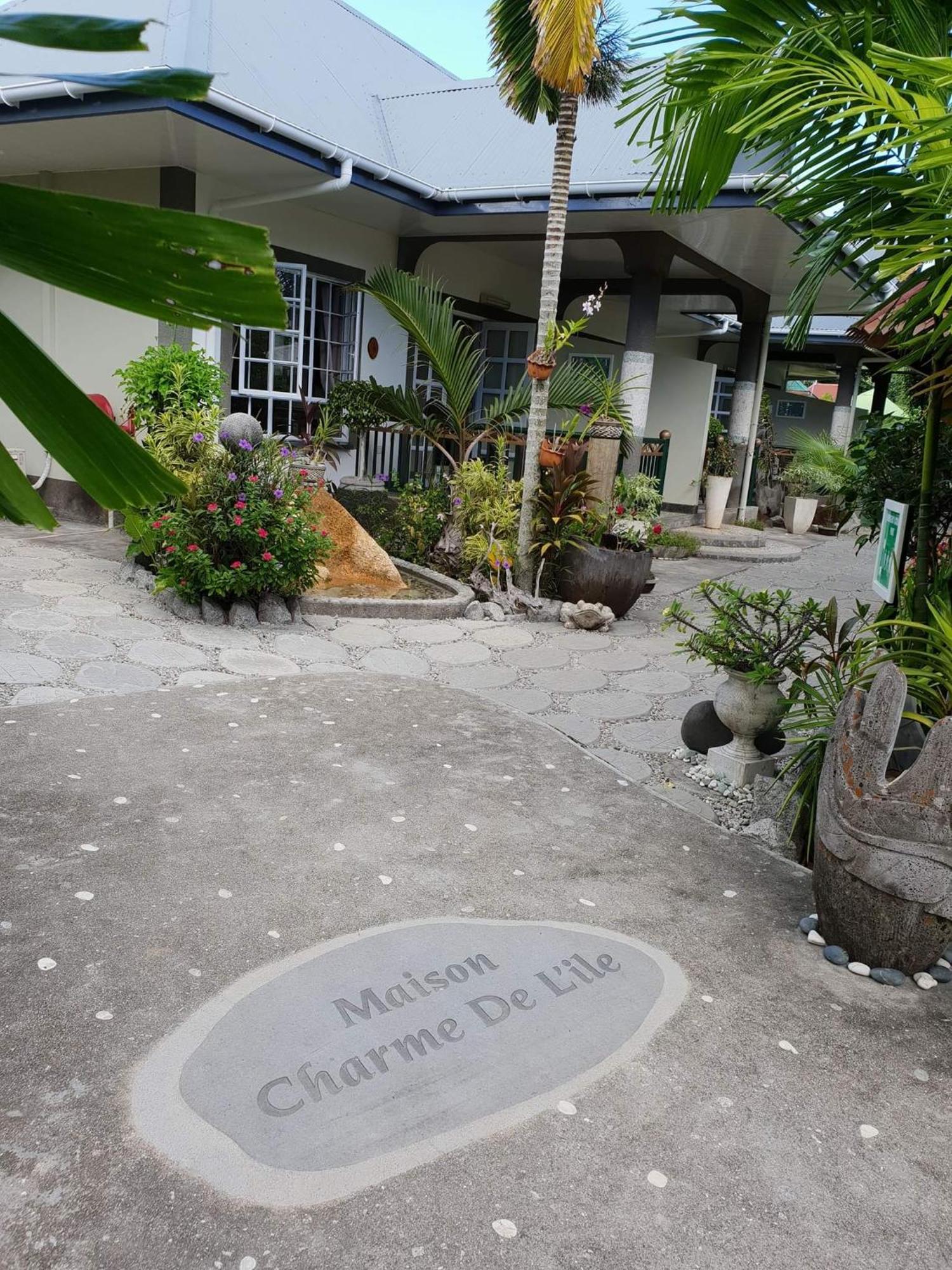 Maison Charme De L'Ile La Digue Luaran gambar