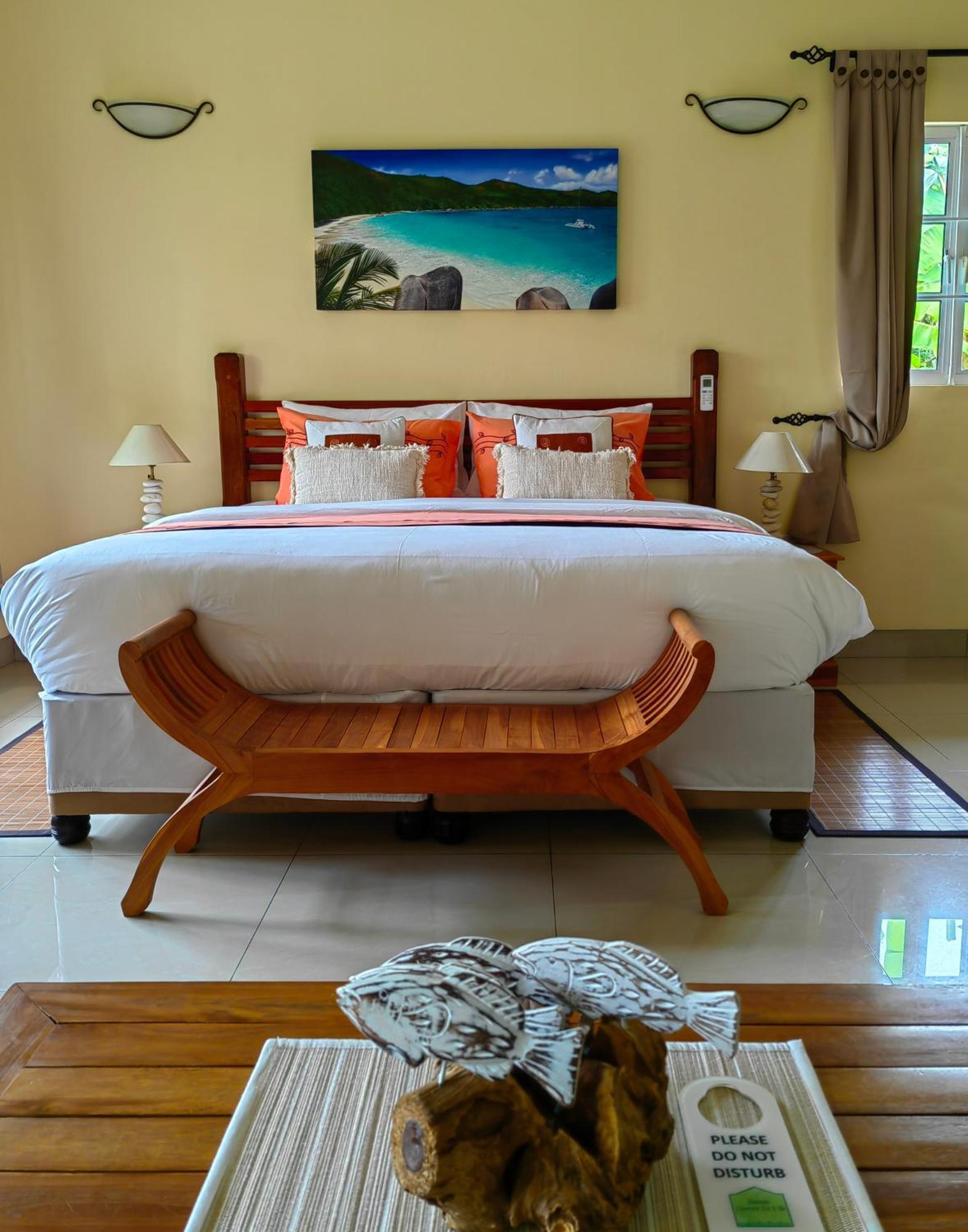 Maison Charme De L'Ile La Digue Luaran gambar