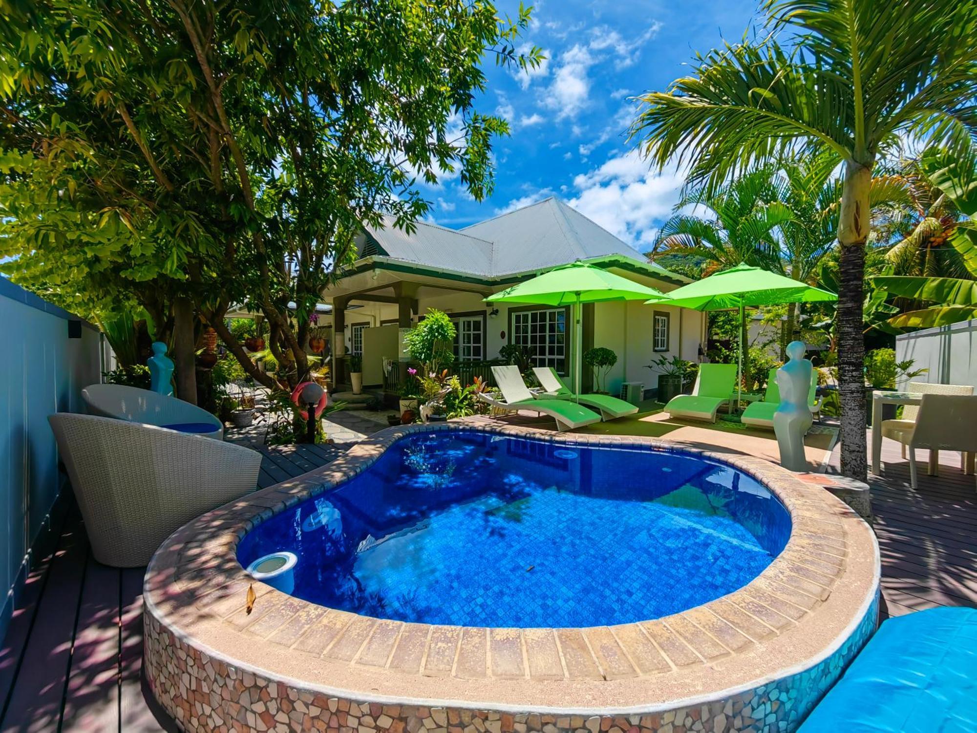 Maison Charme De L'Ile La Digue Luaran gambar